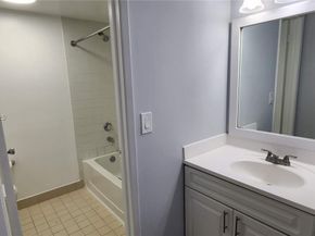 9975 Nob Hill Ln 9975, Sunrise FL 33351