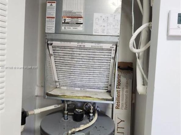 9975 Nob Hill Ln 9975, Sunrise FL 33351