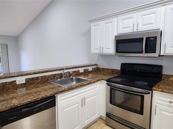 9975 Nob Hill Ln 9975, Sunrise FL 33351