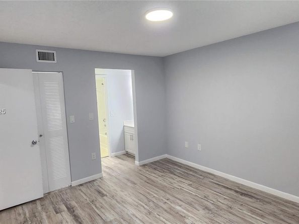 9975 Nob Hill Ln 9975, Sunrise FL 33351