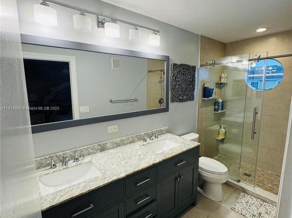 208 SW 120th Ave, Pembroke Pines FL 33025