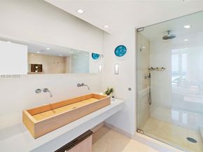 101 20th St PHA 3909, Miami Beach FL 33139