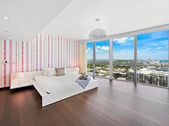 101 20th St PHA 3909, Miami Beach FL 33139
