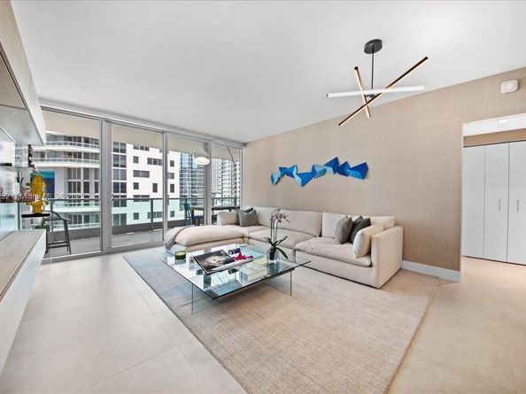 1331 Brickell Bay Dr 1406, Miami FL 33131
