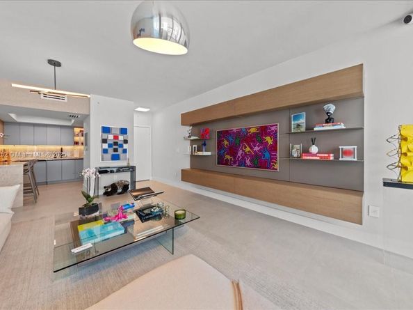 1331 Brickell Bay Dr 1406, Miami FL 33131