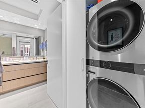 1331 Brickell Bay Dr 1406, Miami FL 33131