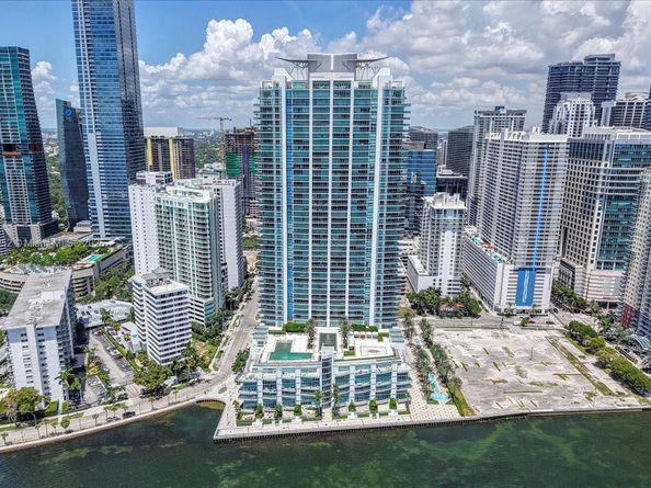 1331 Brickell Bay Dr 1406, Miami FL 33131