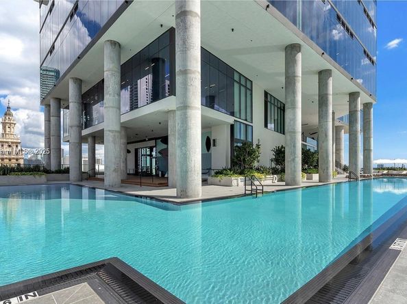 398 NE 5th St 4005, Miami FL 33132