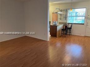 2195 Bay Dr 6, Miami Beach FL 33141