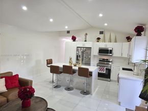 8523 NW 35th Pl, Miami FL 33147