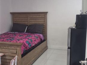 8523 NW 35th Pl, Miami FL 33147