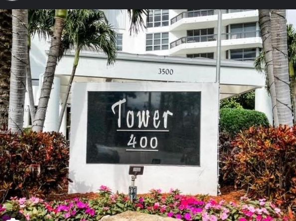 3500 Mystic Pointe Drive 2108, Aventura FL 33180
