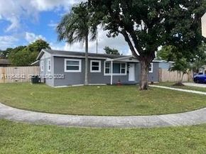 240 N 70th Way, Hollywood FL 33024
