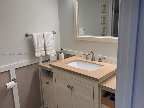 3000 E Sunrise Blvd 3F, Fort Lauderdale FL 33304
