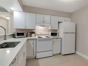 1001 NW 45th St 6, Deerfield Beach FL 33064