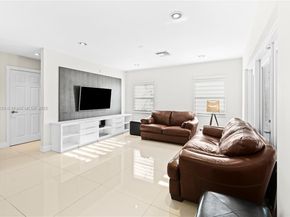 13335 SW 24th St, Miramar FL 33027