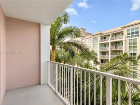 806 E Windward Way 515, Lantana FL 33462