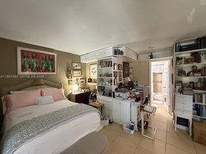 7403 SW 82nd St 212N, Miami FL 33143