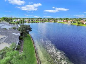 6590 SW 152nd Pl 2590, Miami FL 33193