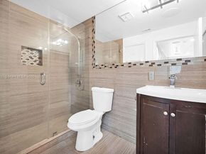 6590 SW 152nd Pl 2590, Miami FL 33193