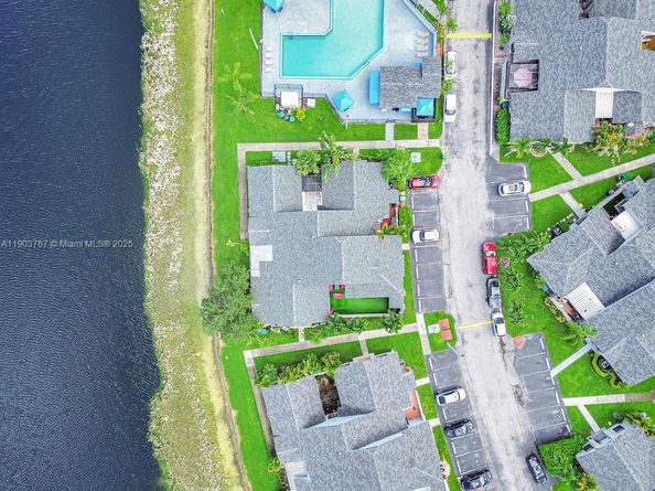 6590 SW 152nd Pl 2590, Miami FL 33193