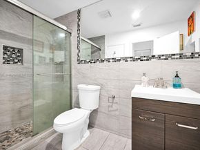 6590 SW 152nd Pl 2590, Miami FL 33193