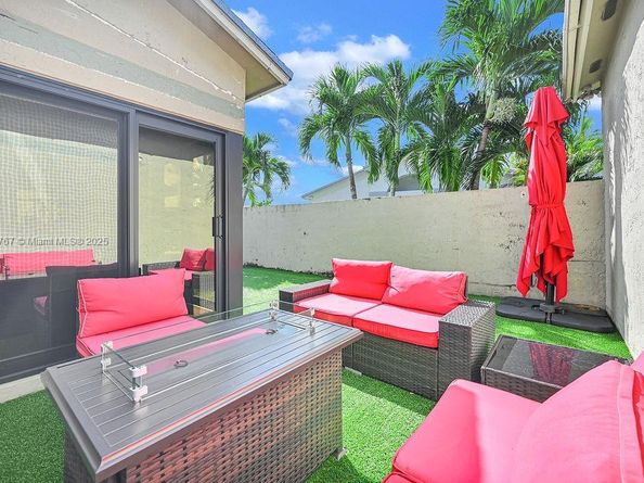 6590 SW 152nd Pl 2590, Miami FL 33193