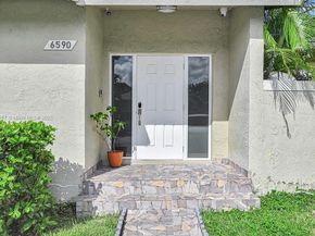 6590 SW 152nd Pl 2590, Miami FL 33193
