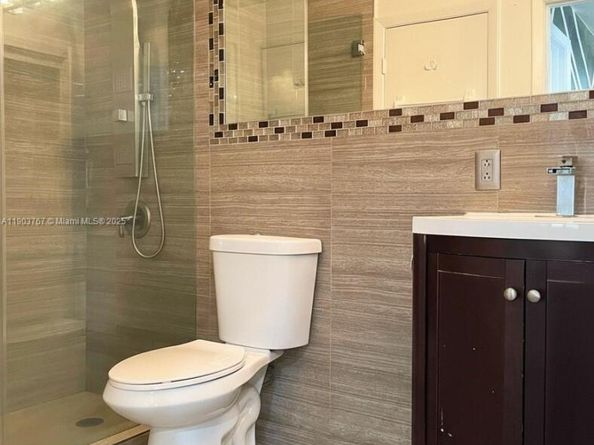 6590 SW 152nd Pl 2590, Miami FL 33193