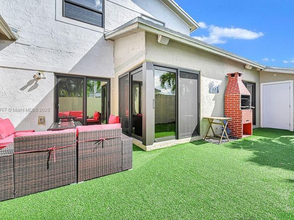 6590 SW 152nd Pl 2590, Miami FL 33193