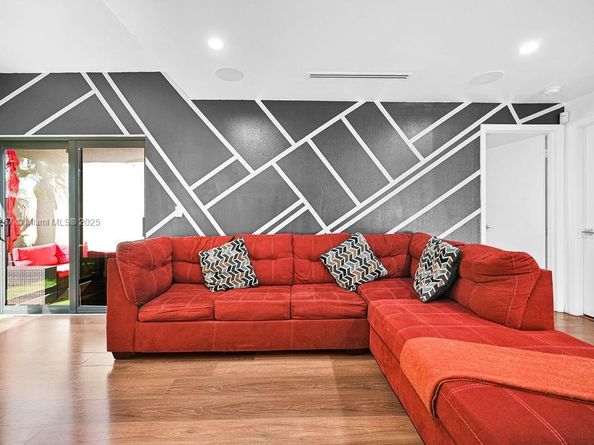 6590 SW 152nd Pl 2590, Miami FL 33193