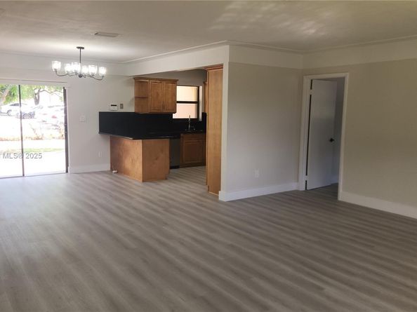 3295 NW 214th St, Miami Gardens FL 33056