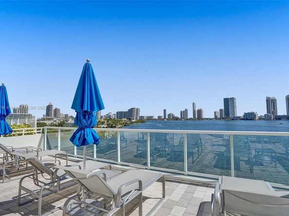 3000 Island Blvd 505, Aventura FL 33160