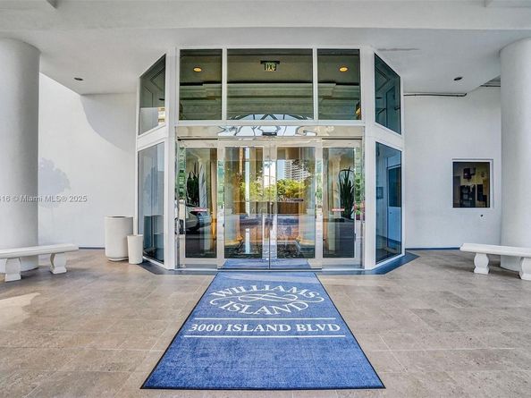 3000 Island Blvd 505, Aventura FL 33160