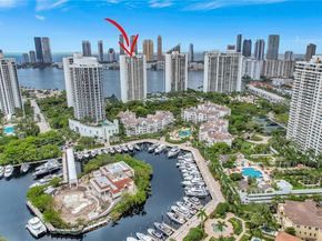 3000 Island Blvd 505, Aventura FL 33160