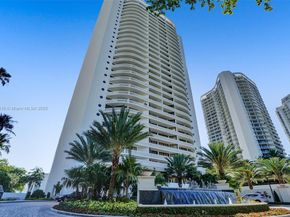 3000 Island Blvd 505, Aventura FL 33160