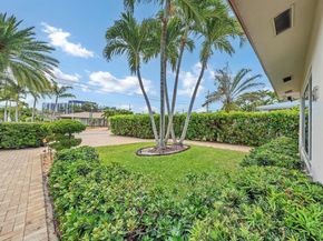 3291 NE 18th Terrace 12, Oakland Park FL 33306