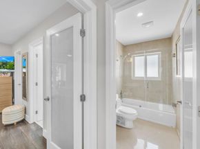 3291 NE 18th Terrace 12, Oakland Park FL 33306