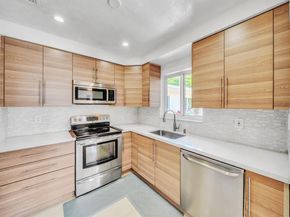 3291 NE 18th Terrace 12, Oakland Park FL 33306