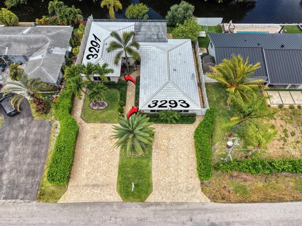 3291 NE 18th Terrace 12, Oakland Park FL 33306