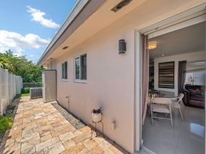 3291 NE 18th Terrace 12, Oakland Park FL 33306