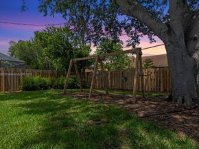 404 NE 11th Ave, Pompano Beach FL 33060