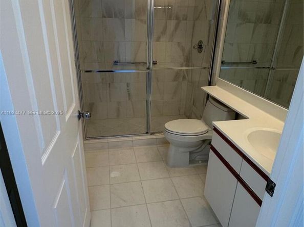 3530 Mystic Pointe Dr 1213, Aventura FL 33180