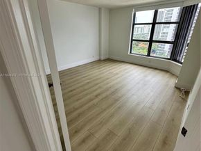 3530 Mystic Pointe Dr 1213, Aventura FL 33180