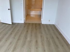 3530 Mystic Pointe Dr 1213, Aventura FL 33180