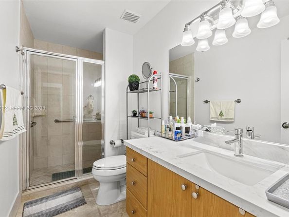 15621 SW 45th Ter, Miami FL 33185