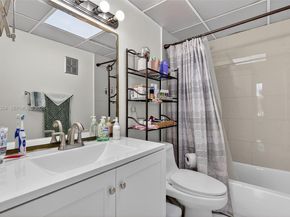 9678 Fontainebleau Blvd 410, Miami FL 33172