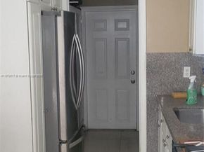 731 SW 3rd Ave, Hallandale Beach FL 33009