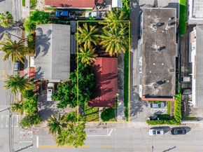 1267 NW 3rd St, Miami FL 33125