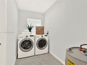 16022 SW 98th Ave, Miami FL 33157